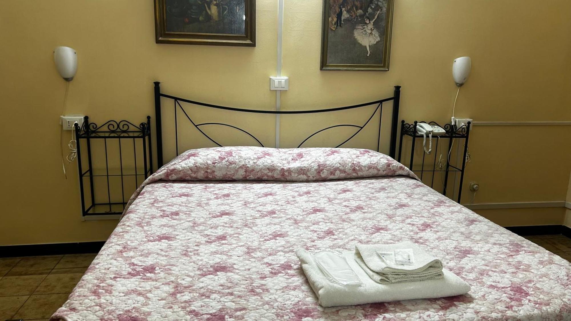 Albergo Fiorita Genua Zewnętrze zdjęcie
