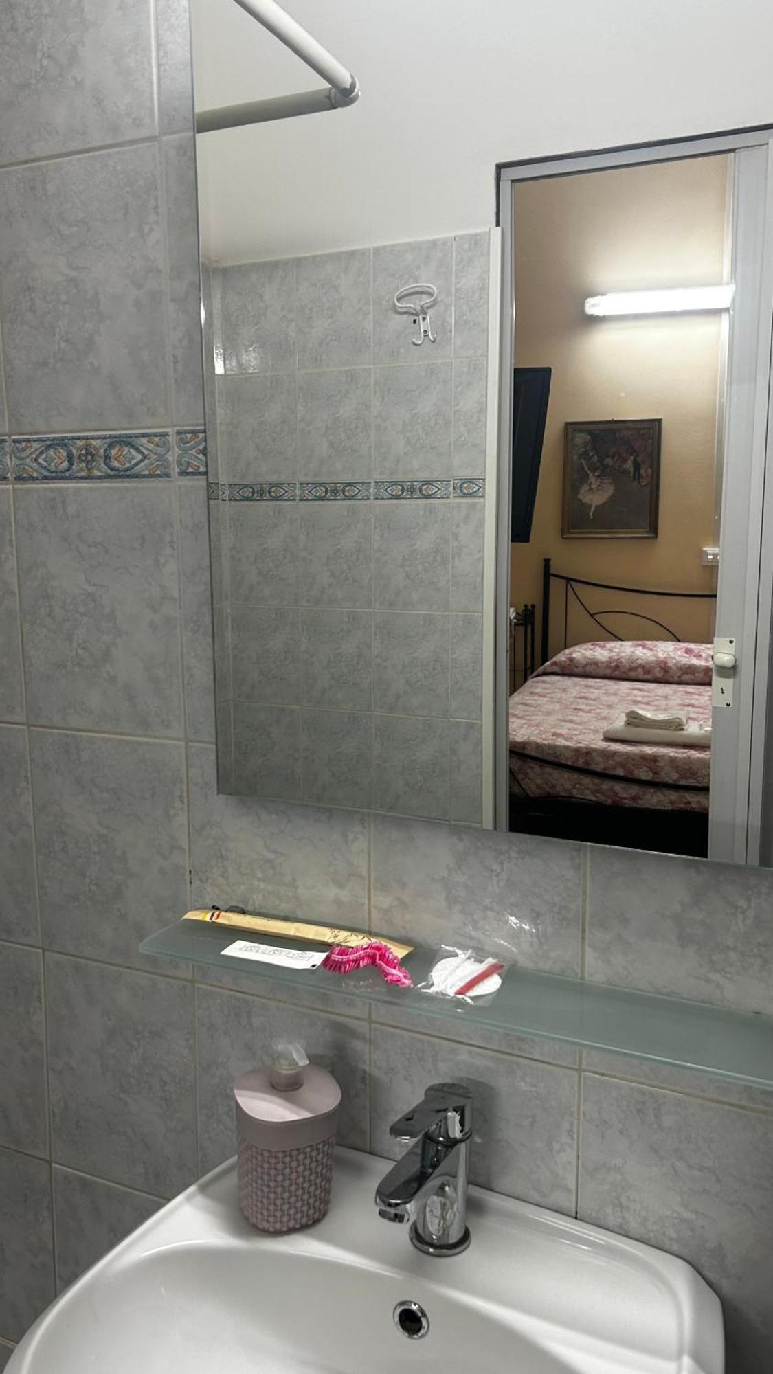 Albergo Fiorita Genua Zewnętrze zdjęcie